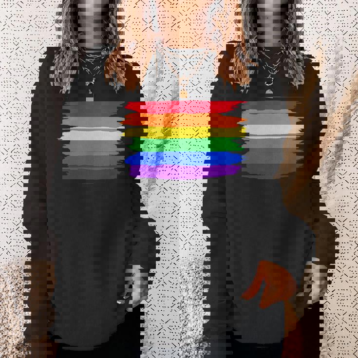 Lgbt ハートにレインボーフラッグ スウェットシャツ 彼女への贈り物