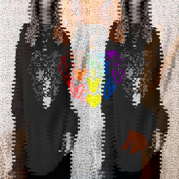 Lgbtq レインボーフラッグハート Lgbtqia バレンタインデー プライドムーン スウェットシャツ 彼女への贈り物