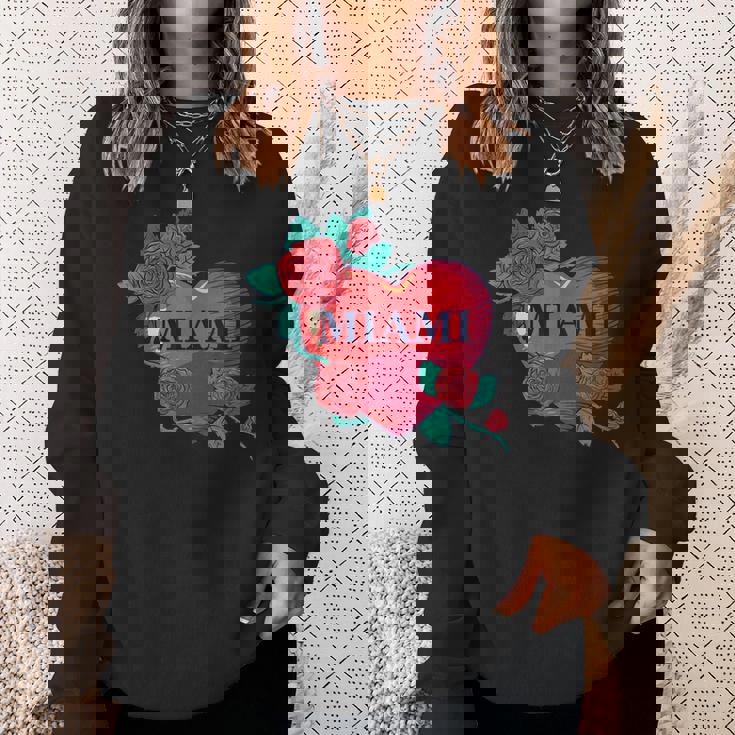 I Love Miami Miami Love Heart & Roses Illustration Graphic スウェットシャツ 彼女への贈り物