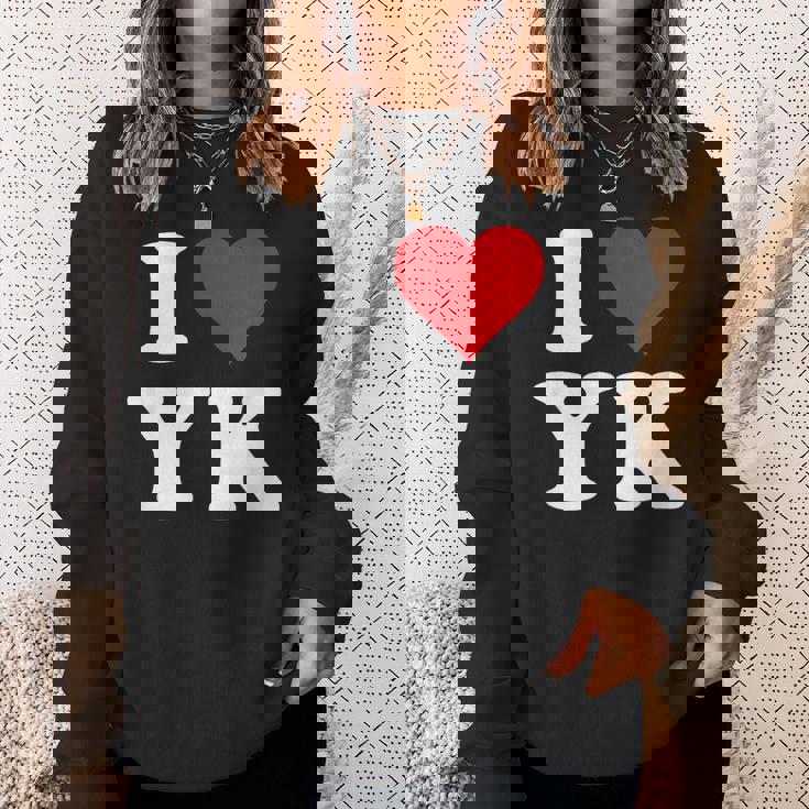 I Love Yk Initials I Heart YK First Last Name Y K スウェットシャツ 彼女への贈り物