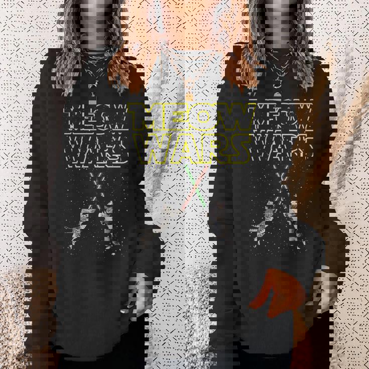 Meow Wars 猫シャツ 猫好きへの面白いギフト スウェットシャツ 彼女への贈り物