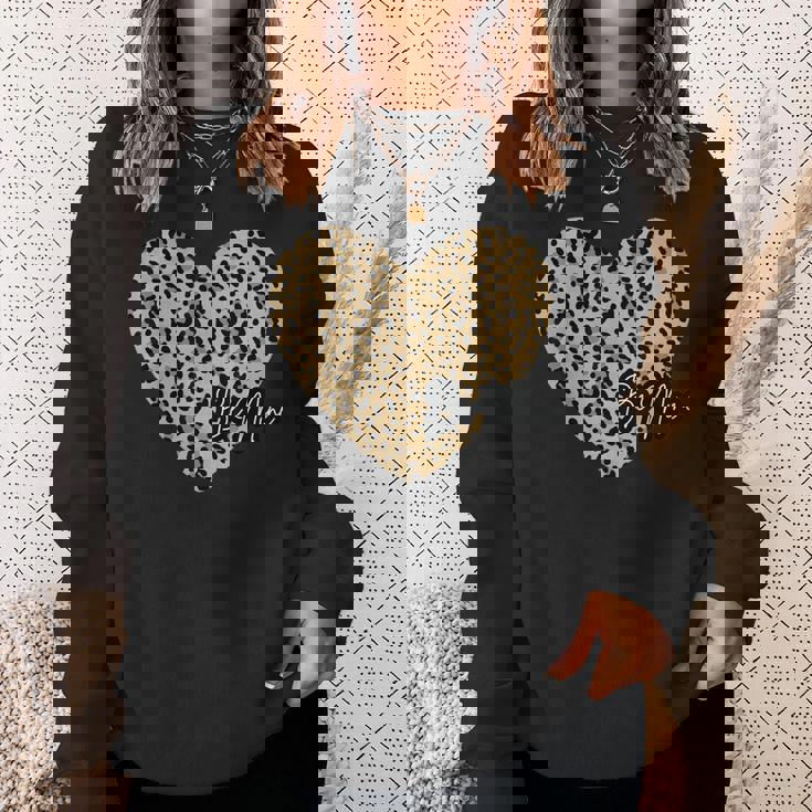 Be Mine ヒョウ柄 ハート スウェットシャツ 彼女への贈り物