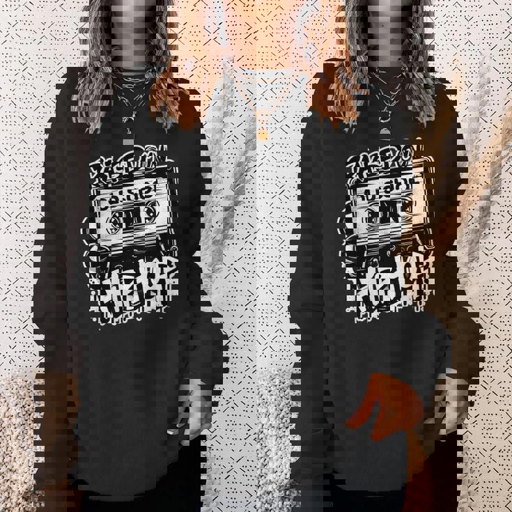 Raised On Oldchool Hip Hop レトロ ラップ カセット 80 90 スウェットシャツ 彼女への贈り物