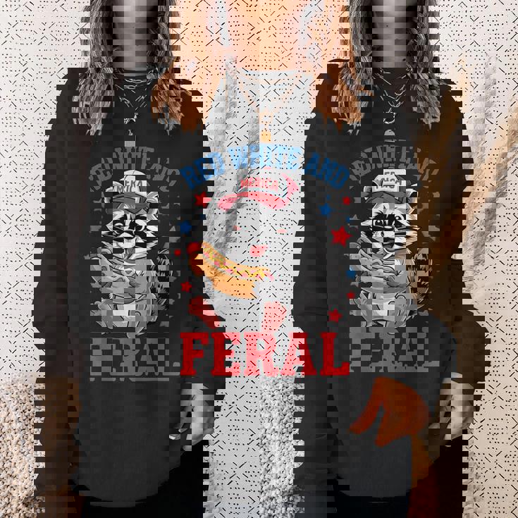 Red And Feral 4Th Of July ユーモア キッズ アメリカ スウェットシャツ 彼女への贈り物