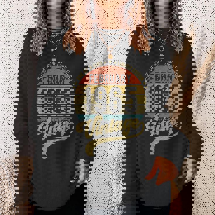 Reto 57歳の誕生日 57歳 1965年2月生まれ スウェットシャツ 彼女への贈り物