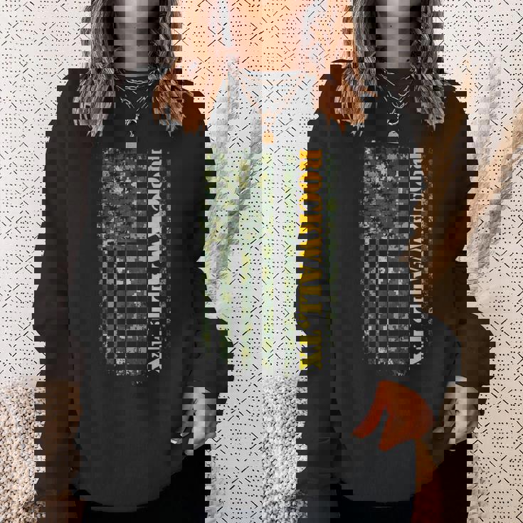 Rockwall Texas Camouflage Usa Flag スウェットシャツ 彼女への贈り物