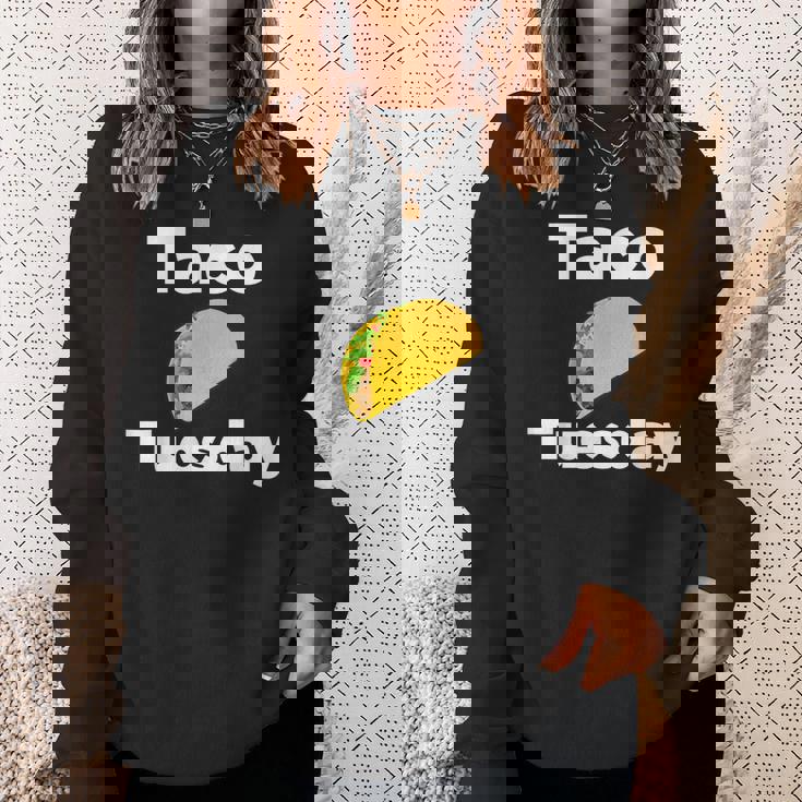 Taco Tuesday Taco Tuesday スウェットシャツ 彼女への贈り物