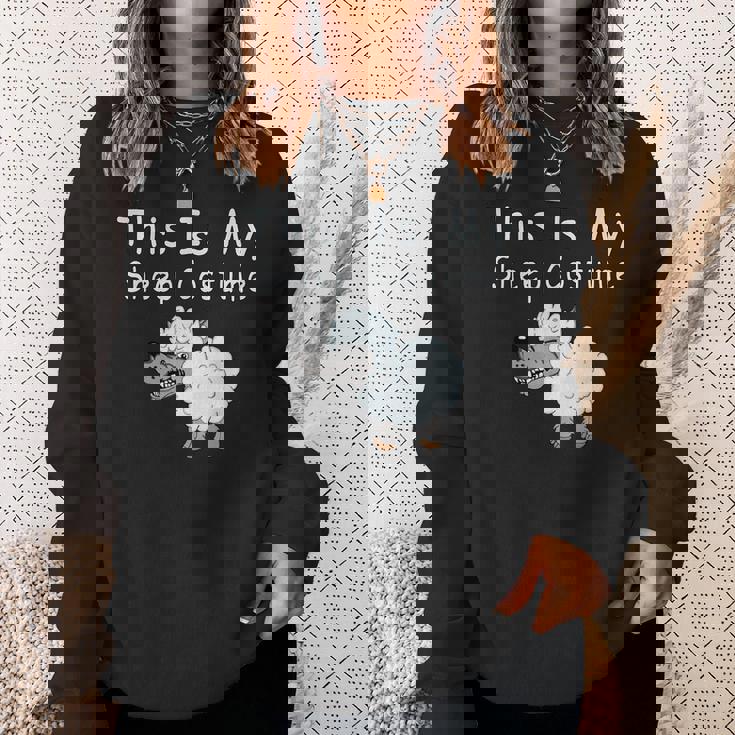 This Is Myheep Costume 羊の皮を被った狼 面白い羊 スウェットシャツ 彼女への贈り物