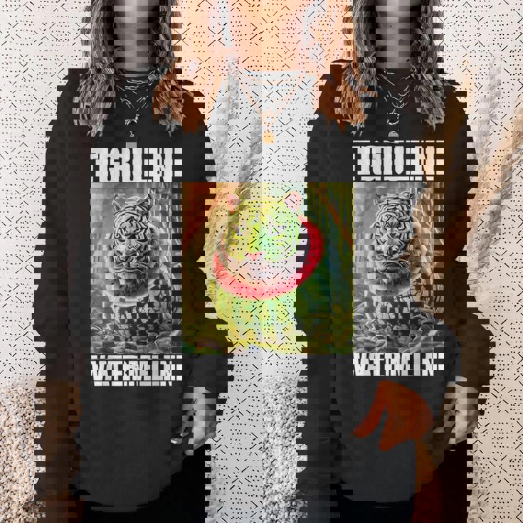 Tigrullini Watermellini イタリアンブレインロットミーム スウェットシャツ 彼女への贈り物