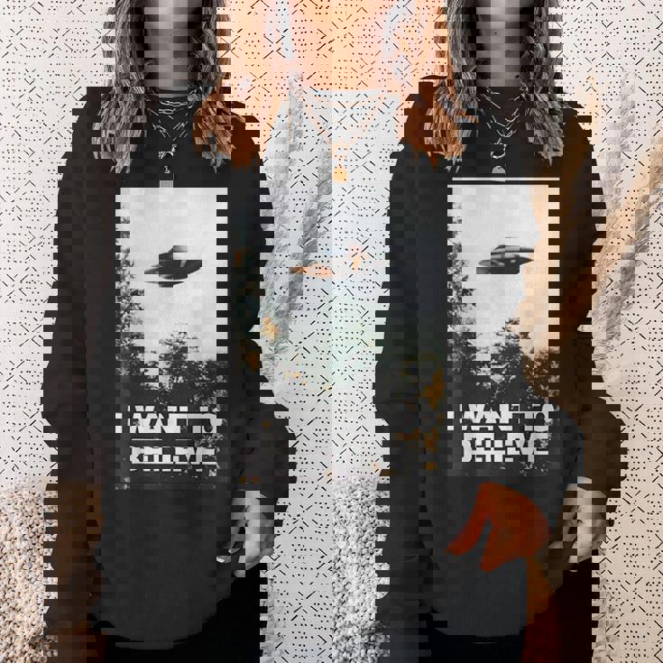 Ufoシャツ I Want To Believe Alien Ufotシャツ スウェットシャツ 彼女への贈り物