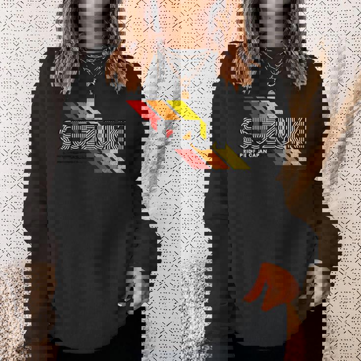 【スズキさんや鈴木さんの為のデザイン】 誇り 自慢 推し活 アイドル スター 応援 おもしろ 面白 ネタ スウェットシャツ 彼女への贈り物