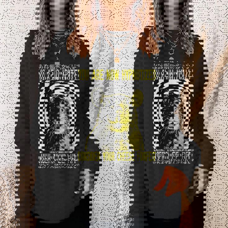 あなたは今、催眠術をかけられた日本ネズミです。 スウェットシャツ 彼女への贈り物