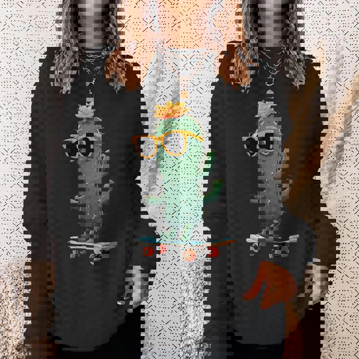 かわいいサボテン スケートボード カッコいい サボテン スウェットシャツ 彼女への贈り物