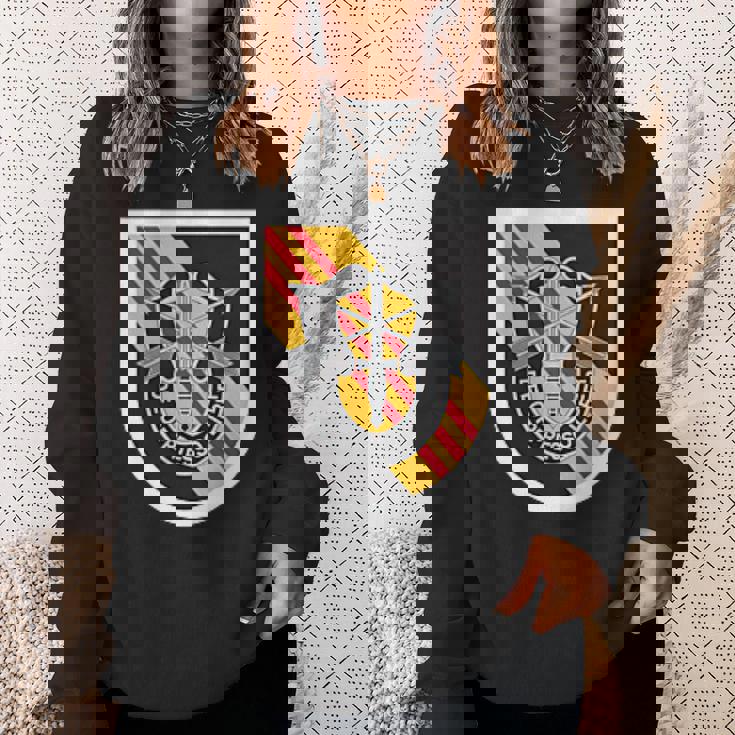 アメリカ陸軍第5特殊部隊グループ ベレー帽 閃光と紋章 スウェットシャツ 彼女への贈り物