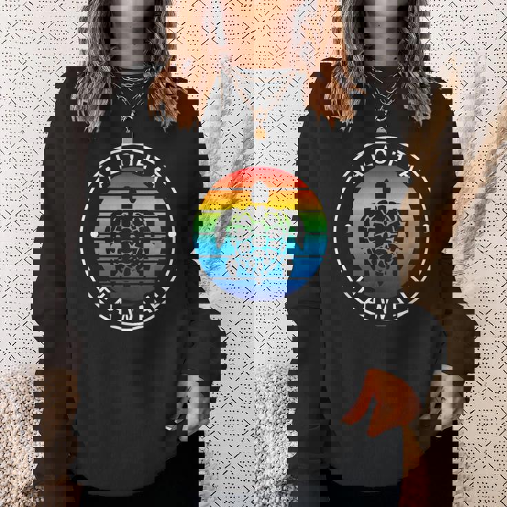 アロハ ハワイ ハワイアン ウミガメ ビーチ オーシャン レインボー ホヌ スウェットシャツ 彼女への贈り物