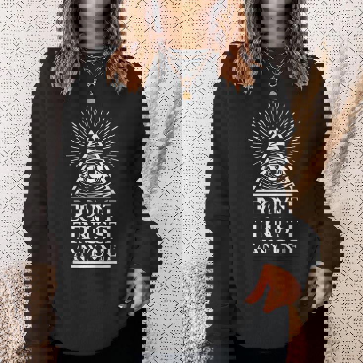 イルミナティ フリーメイソン 誰も信じるな スウェットシャツ 彼女への贈り物