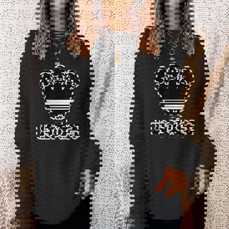 ウソデス Usodes かわうそです。《ブラック 黒》コツメ【変なデザイン屋さん】スポーツ ブランド パロディ 面白い スウェットシャツ 彼女への贈り物