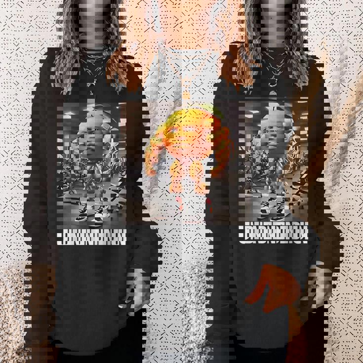 ウディンドゥン-イタリアンブレインロットミーム スウェットシャツ 彼女への贈り物