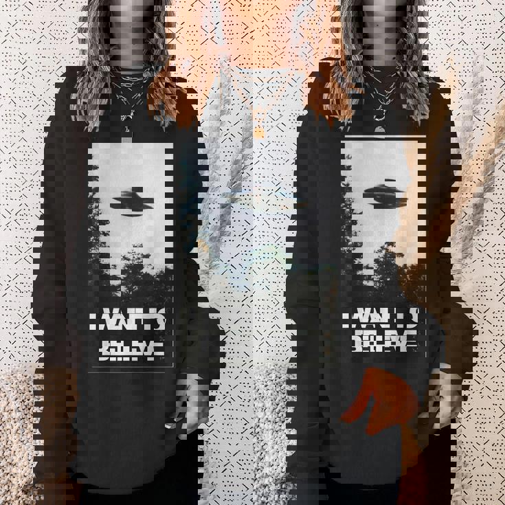 エイリアン Ufo ハンターシャツ I Want To Believe スウェットシャツ 彼女への贈り物