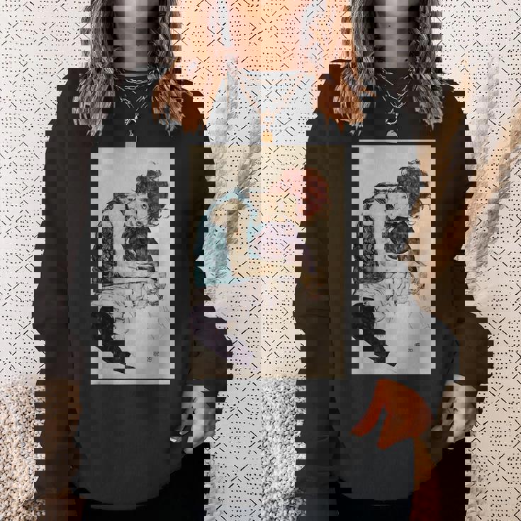 エゴン・シーレ作「膝を曲げた座る女」1917 スウェットシャツ 彼女への贈り物