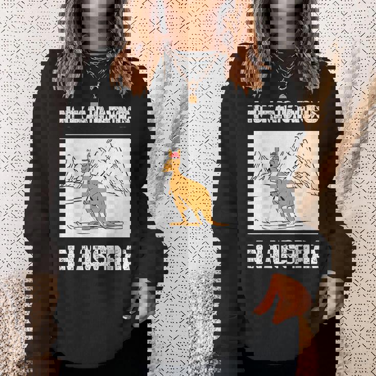 オーストリアにカンガルーはいない 愉快なオーストリア旅行 スウェットシャツ 彼女への贈り物