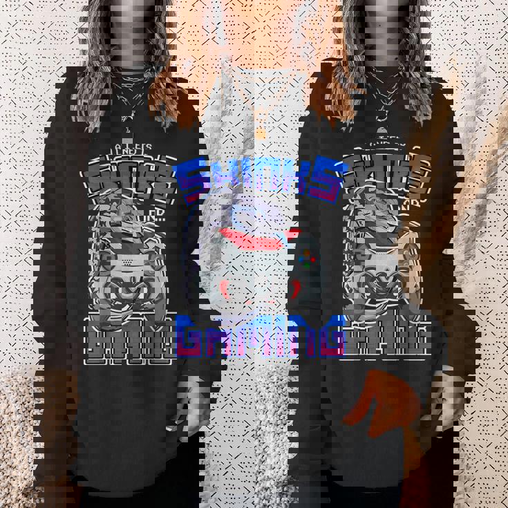 オール・アイ・ニード・イズ・アオジタトカゲとゲーム・ビデオゲーム・爬虫類 スウェットシャツ 彼女への贈り物