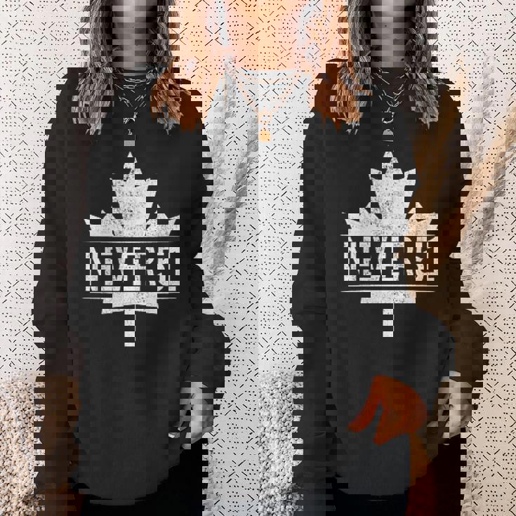 カナダ Never 51 Never 51Sttate カナダ カナダ 国旗 スウェットシャツ 彼女への贈り物