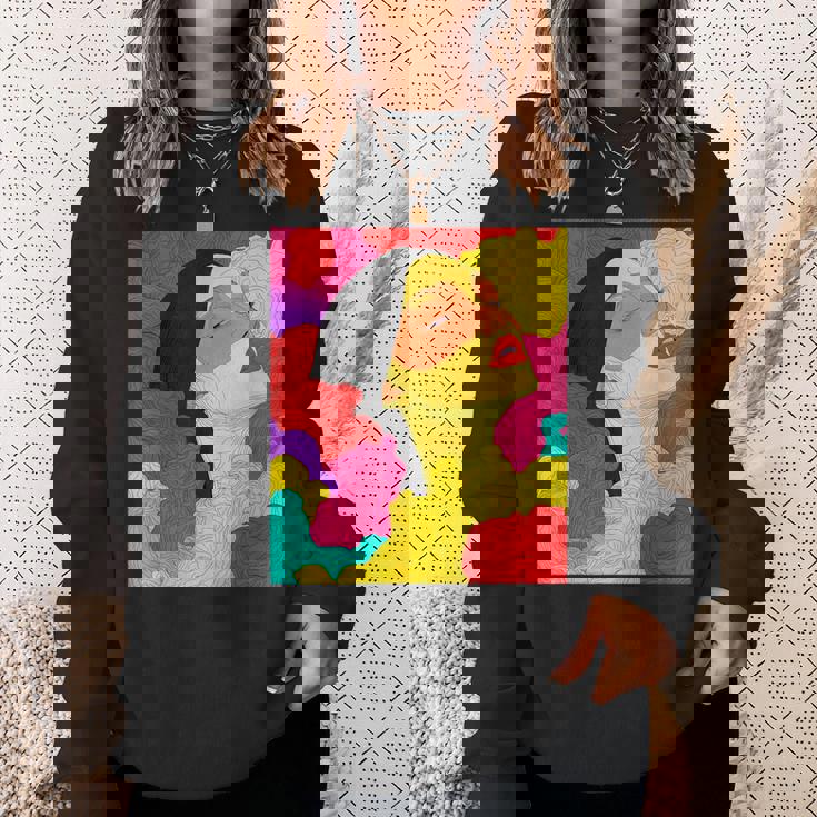 カラフルなドリームスケープ – シュールな顔と抽象的な波 スウェットシャツ 彼女への贈り物