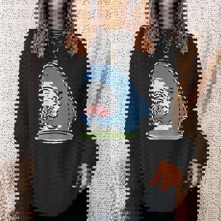 カード遊びをするサメ スウェットシャツ 彼女への贈り物