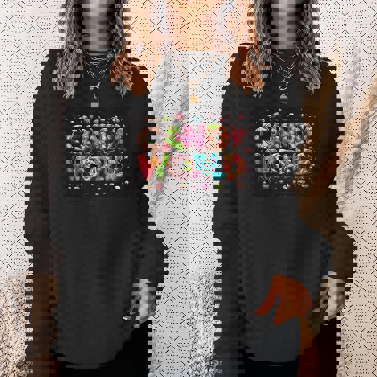 キャンディワールドに足を踏み入れて面白いスイーツとシュガーを手に入れましょう スウェットシャツ 彼女への贈り物