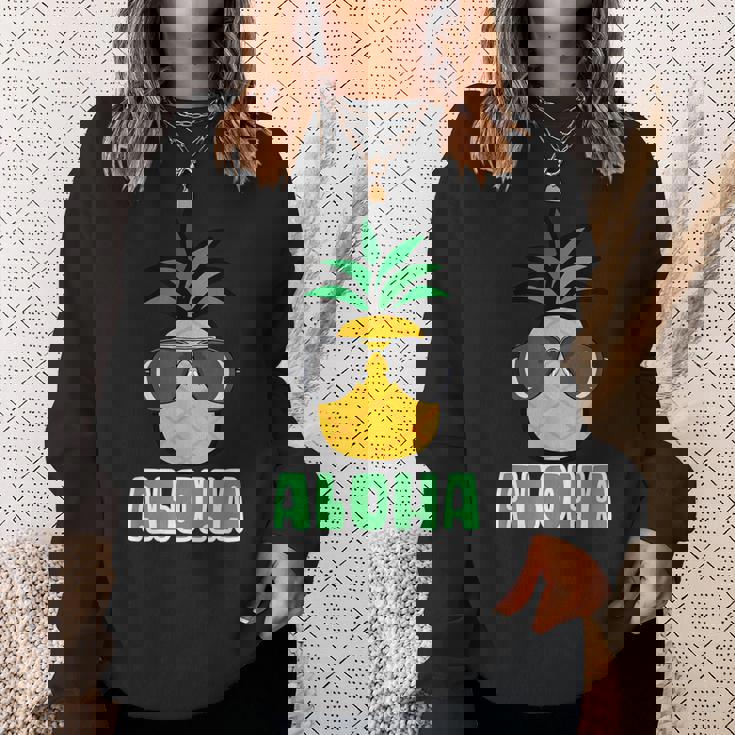 キュートなアロハパイナップルサングラス ハワイアンティキ スウェットシャツ 彼女への贈り物