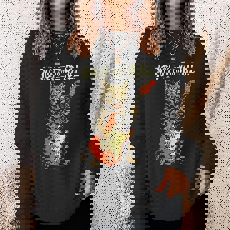 ギターを弾くロックな猫 音楽好き猫好き向けデザイン スウェットシャツ 彼女への贈り物