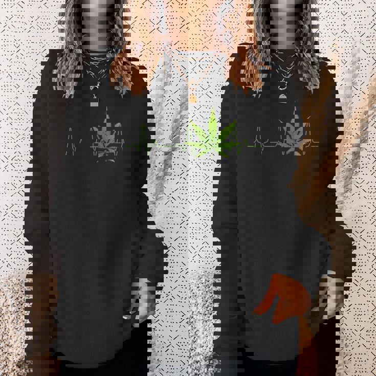 クールなマリファナリーフ ハートビート 面白い スモーキング ウィード ガンジャ ギフト スウェットシャツ 彼女への贈り物