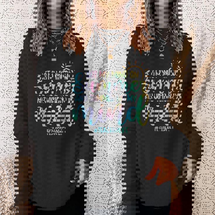 サマー・ティーチャー・ライフ・ファニー・サマー・ティーチャーに夢中 スウェットシャツ 彼女への贈り物