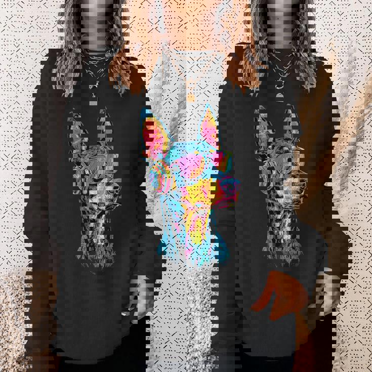 サングラスをかけたドーベルマン 犬のモチーフ 誇り高いドーベルマン スウェットシャツ 彼女への贈り物