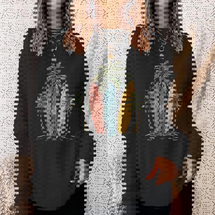 サーファー ヴィンテージ サーフボード ヤシの木 ビーチ サーフィン スウェットシャツ 彼女への贈り物