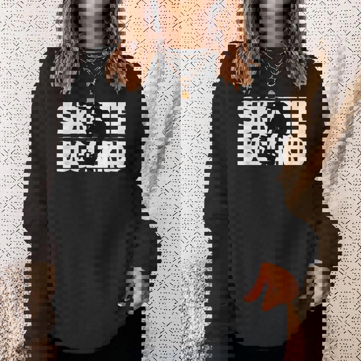 スケートボーダーへのギフト スケートボード シルエット スウェットシャツ 彼女への贈り物