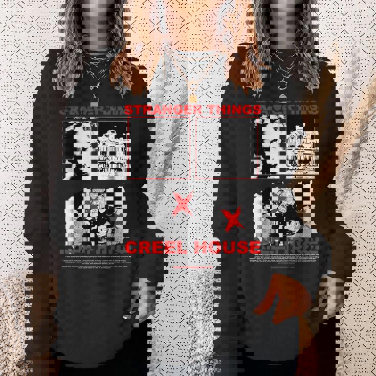 ストレンジャー・シングス 80年代 クラシック ホラー クリール ハウス アーバンレジェンド スウェットシャツ 彼女への贈り物