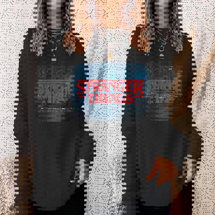 ストレンジャー・シングス ロゴ テレビ画面 ファン 記念品 スウェットシャツ 彼女への贈り物