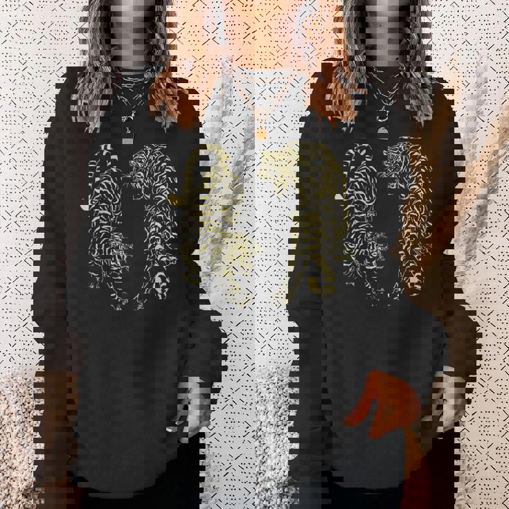 タイタトゥー ツイン タイガー サック ヤント ムエタイ タイ タイ スウェットシャツ 彼女への贈り物