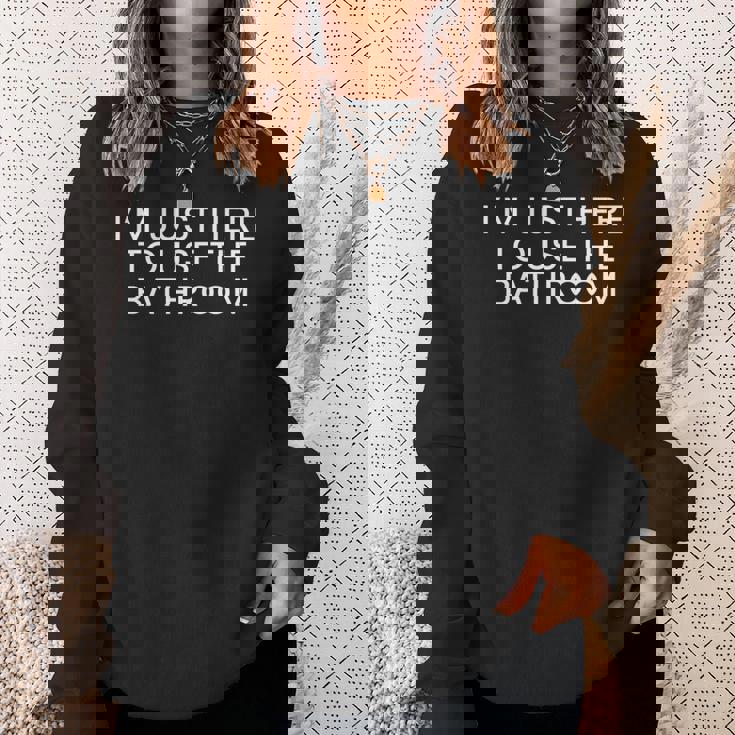 トイレを使いに来ただけだ 長袖tシャツ スウェットシャツ 彼女への贈り物