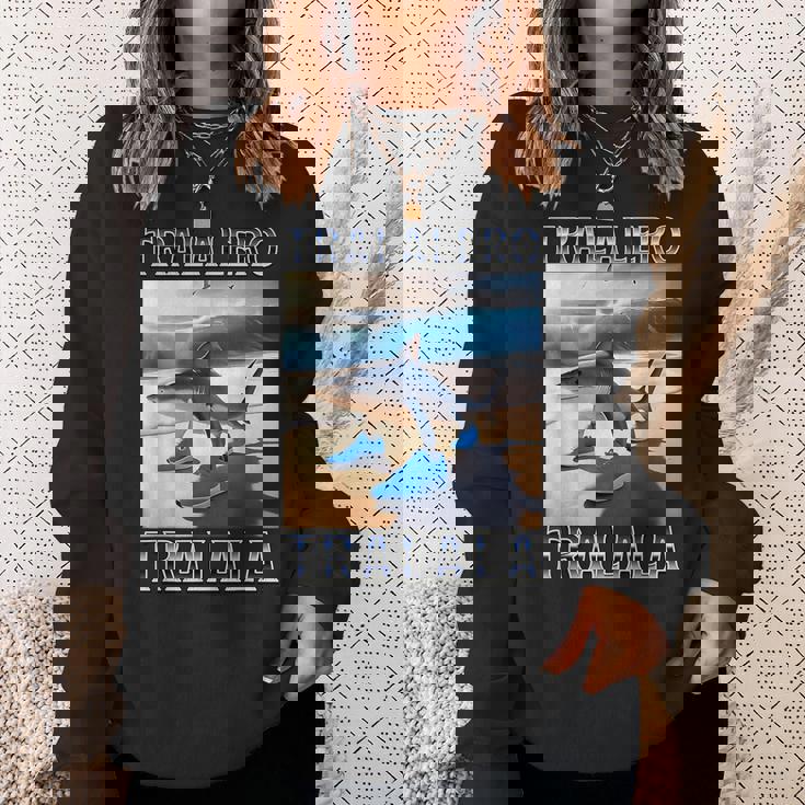 トララレロトララーラ-イタリアンブレインロットミーム スウェットシャツ 彼女への贈り物