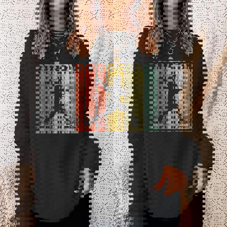 ドッジボール選手 レトロ ドッジボール ギフト スウェットシャツ 彼女への贈り物