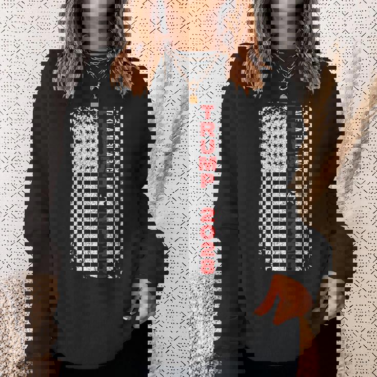 ドナルド・トランプ 2028 アメリカを取り戻す 選挙 アメリカ国旗 スウェットシャツ 彼女への贈り物