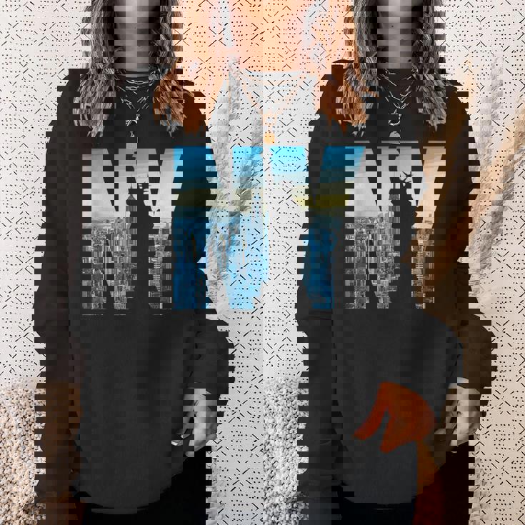 ニューヨーク市のデザインnyc自由の女神アーバン スウェットシャツ 彼女への贈り物