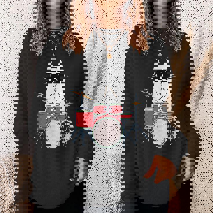 ネコとドラム 猫とサングラス ネコ好き 猫飼い 愛猫家 ドラム ドラムセット バンド ジャズ音楽 ねこ ネコ 猫 スウェットシャツ 彼女への贈り物