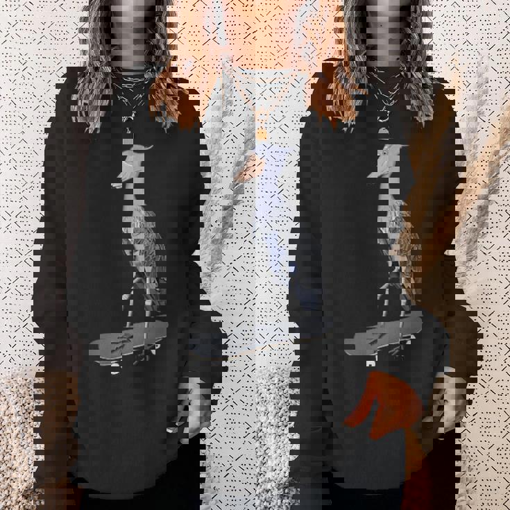 ハシビロコウ スケートボード 鳥 動物 図 バードウォッチング 贈り物 鳥類学者 生物学者 自然科学 スウェットシャツ 彼女への贈り物