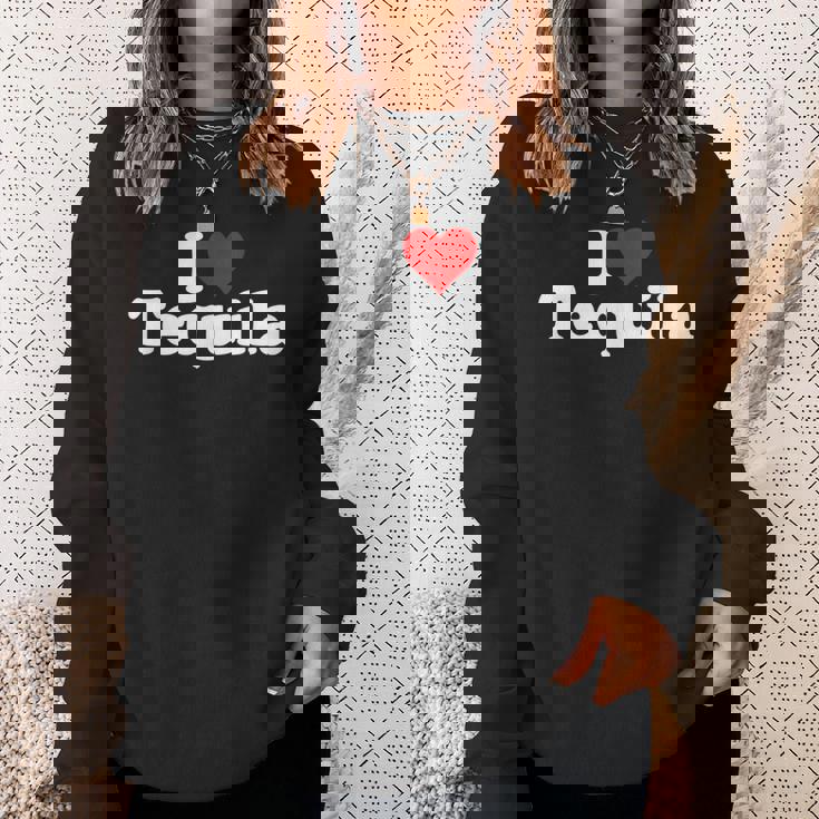 ハートテキーラが大好き スウェットシャツ 彼女への贈り物