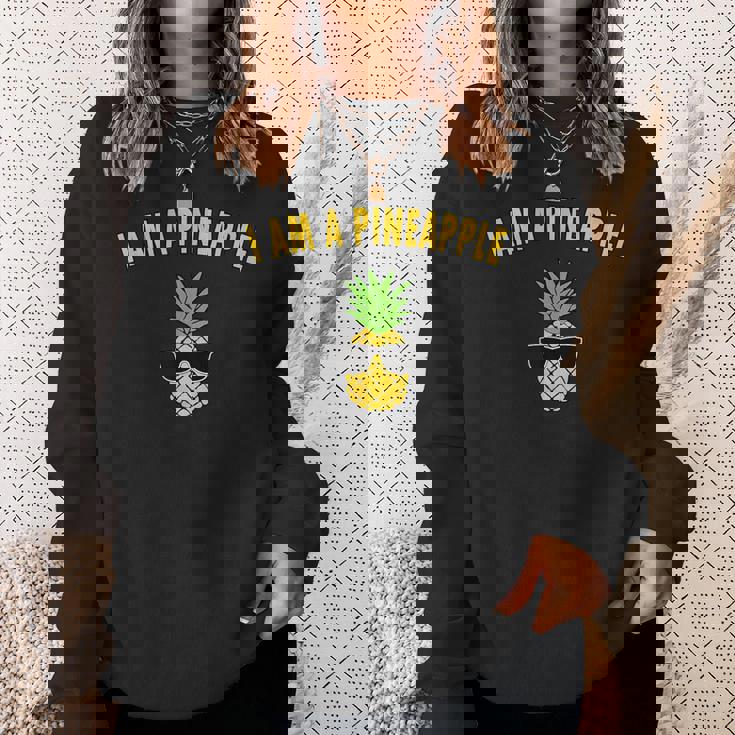 パインアップル おもしろ フルーツ ファンキー パイナップル アロハ ビーチ ハワイアン サングラス スウェットシャツ 彼女への贈り物