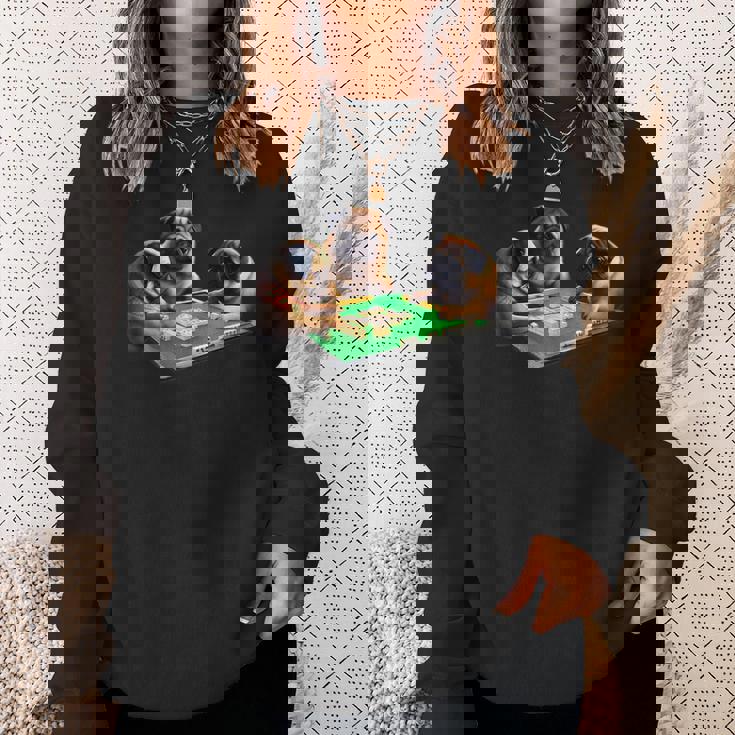 パグ 犬 麻雀 面白いtシャツ 文字入り メンズ おもしろ 面白い 服 おもしろグッズ ネタ 雀士 スウェットシャツ 彼女への贈り物